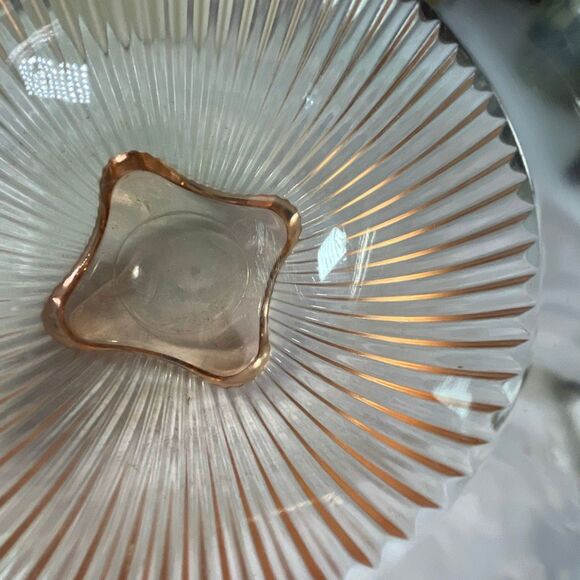 Vintage Hazel Atlas 8.5” pink depression glass “Rest-Well” mixing bowl ribbed he - Picture 7 of 7